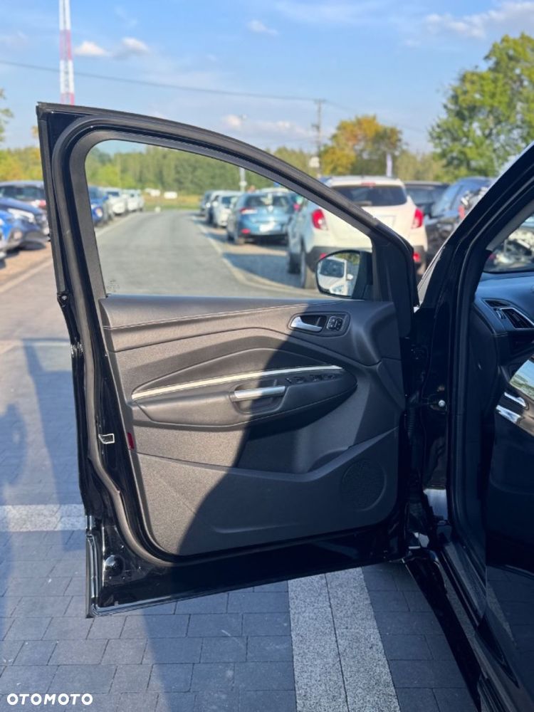 Ford Kuga - 19