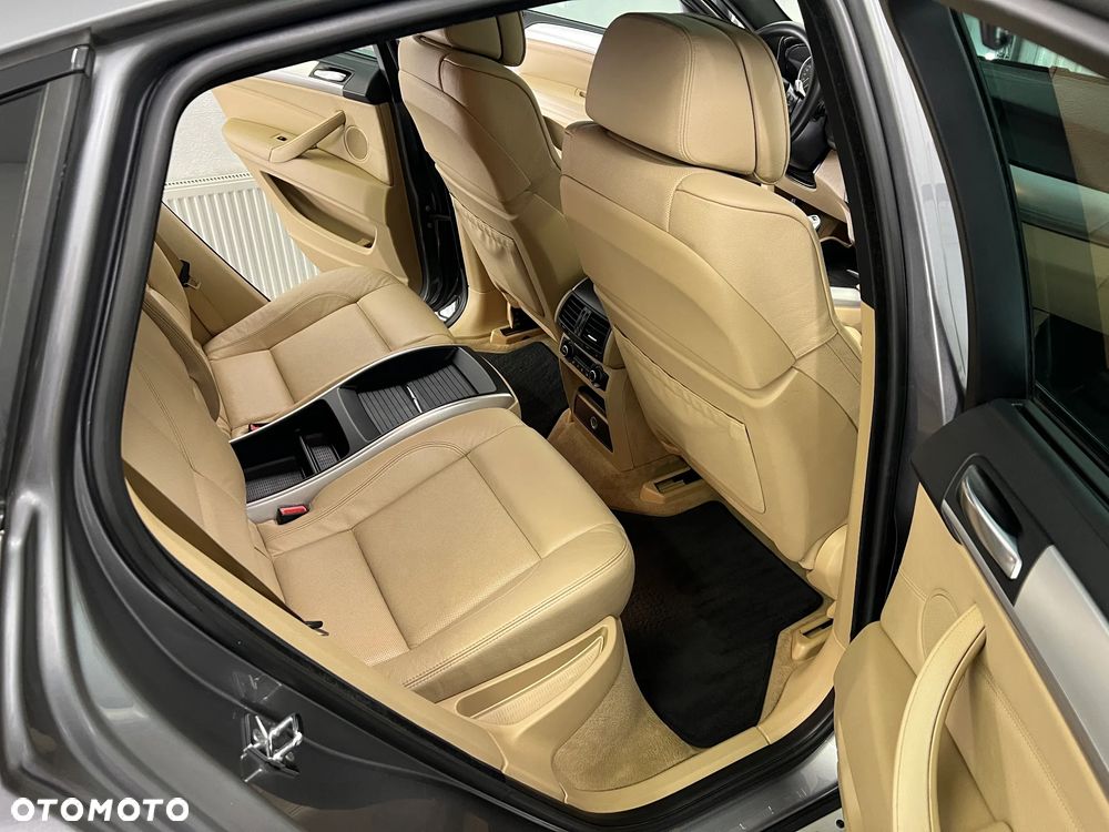 BMW X6 - 9