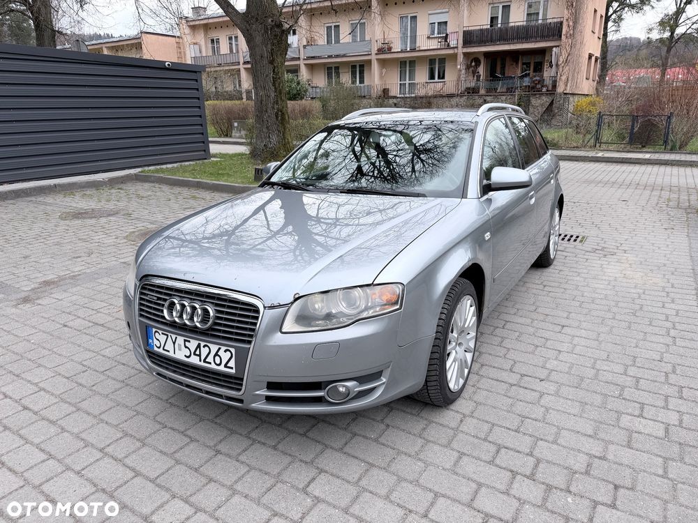 Audi A4 Avant 2.0T FSI Quattro - 1