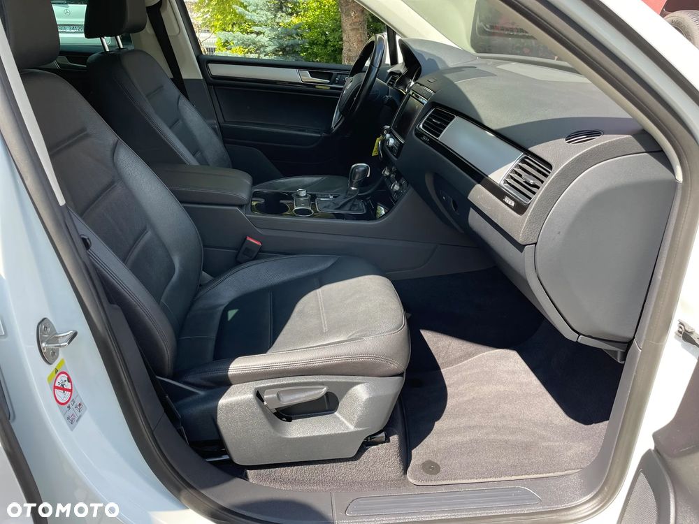 Volkswagen Touareg 3.0 V6 TDI Blue Motion DPF Automatik - 18