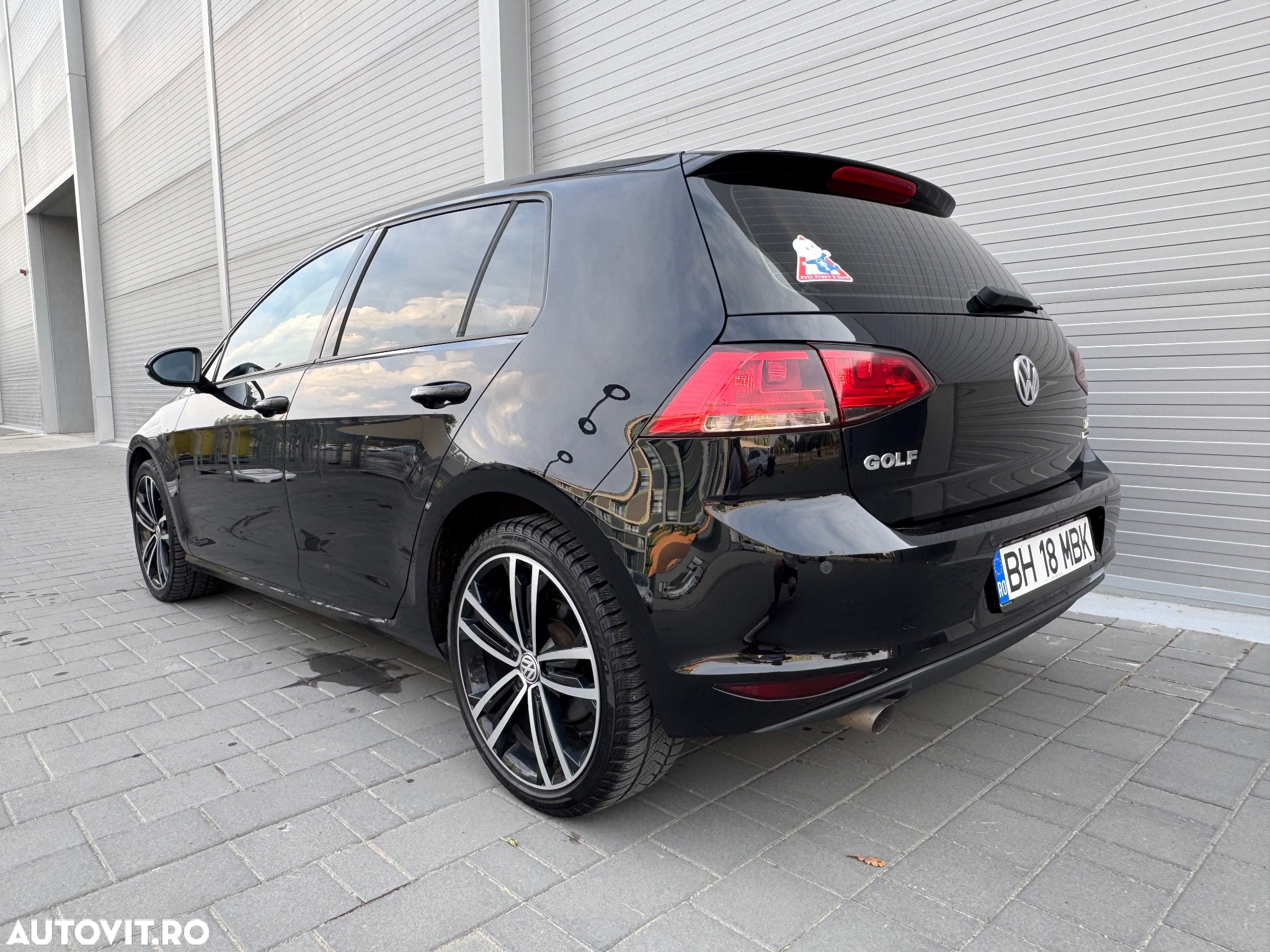 Volkswagen Golf 1.6 TDI (BlueMotion Technology) Comfortline - 9