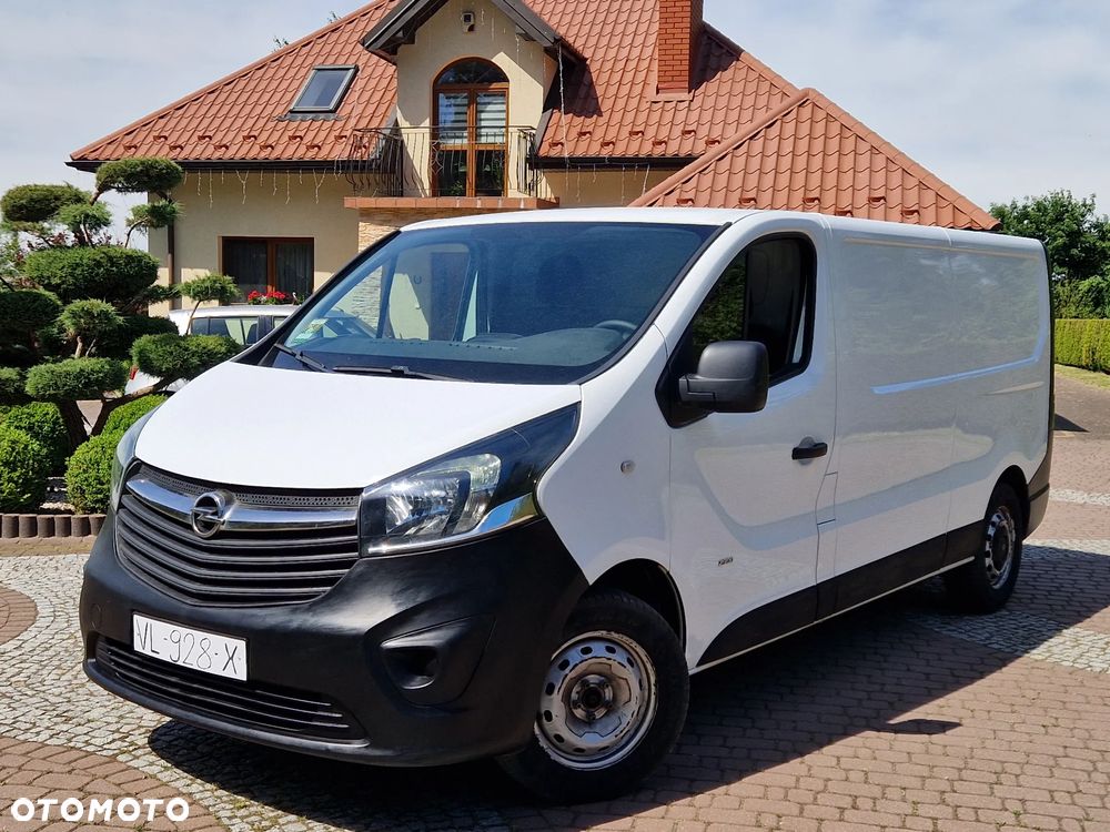 Opel Vivaro - 1