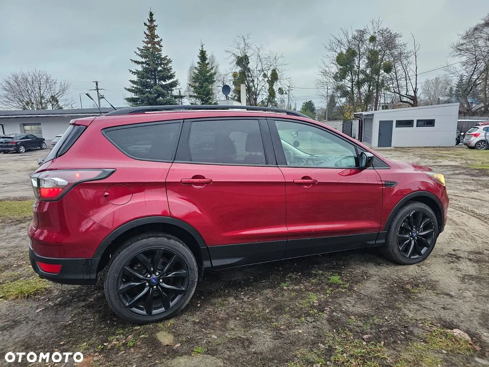 Ford Kuga 2.0 EcoBoost AWD Titanium ASS GPF - 2