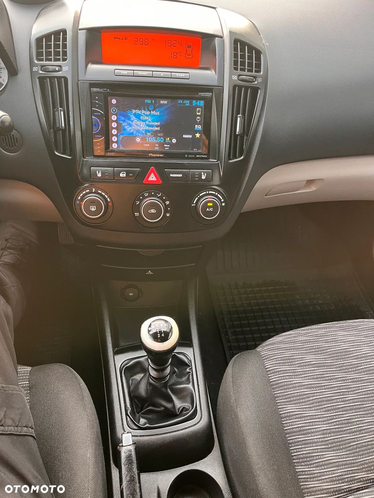 Kia Ceed 1.4 Optimum - 28