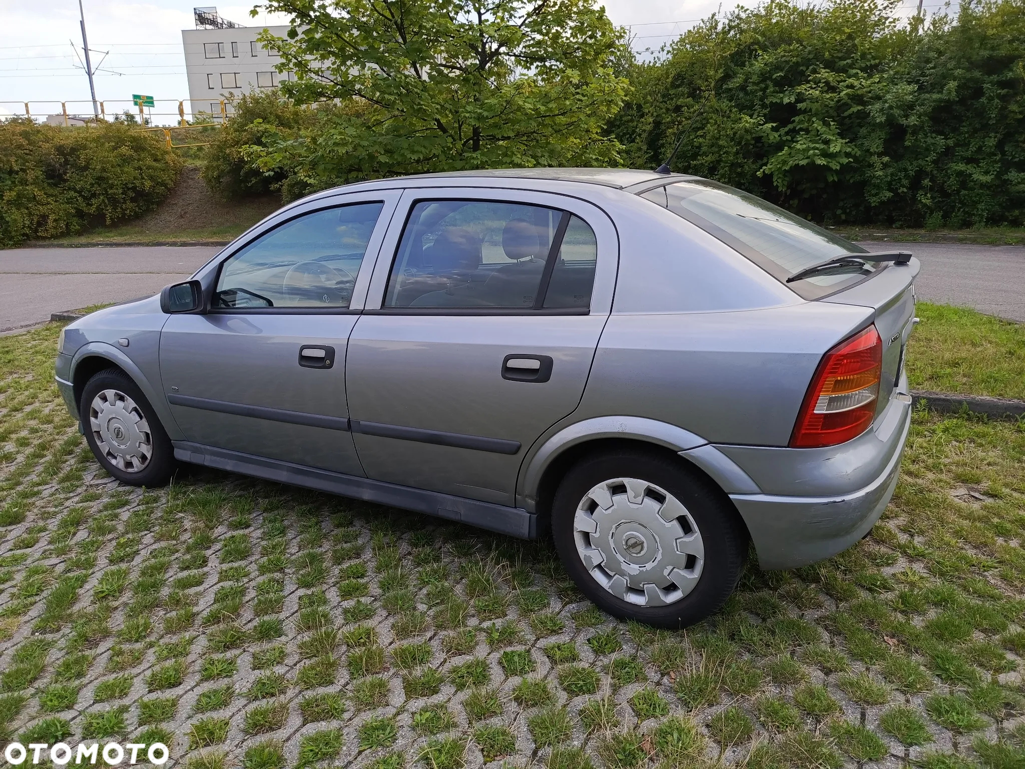 Opel Astra II 1.4 Start - 2