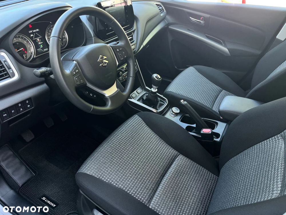 Suzuki S-Cross - 9