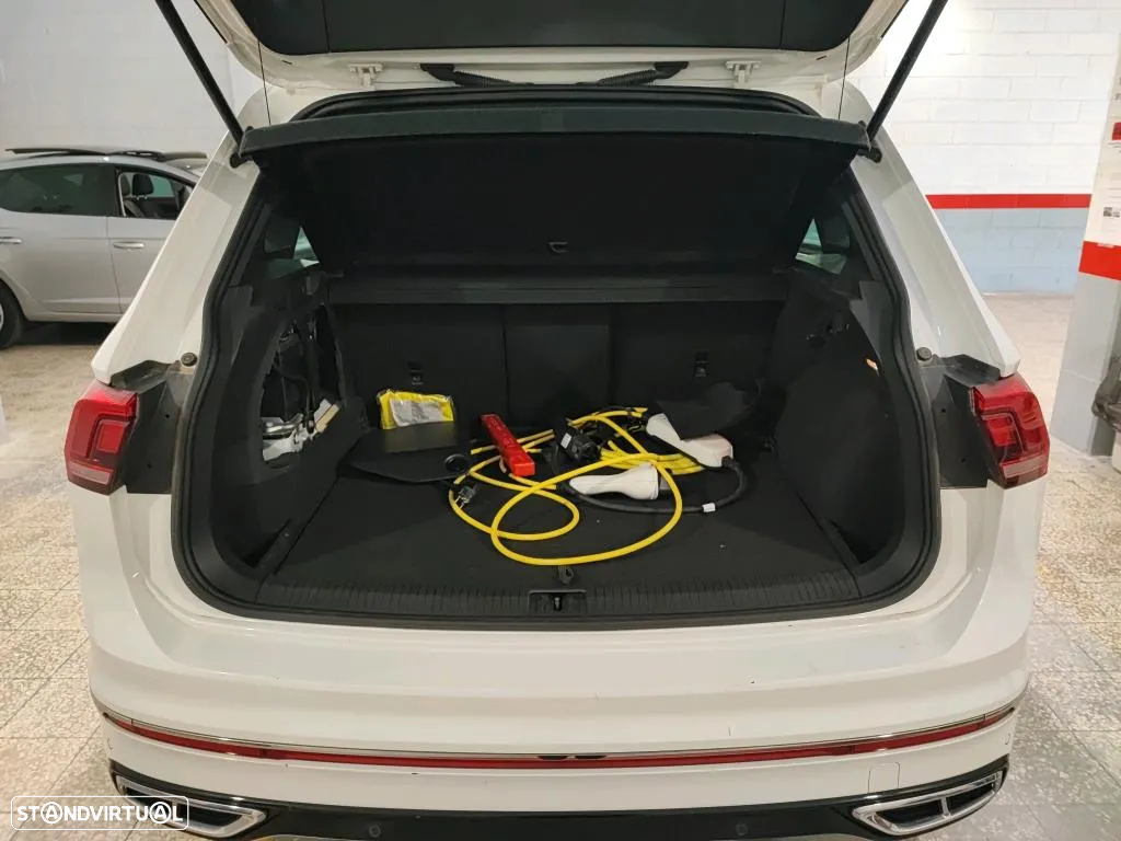 VW Tiguan 1.4 TSI eHybrid R-Line DSG - 13