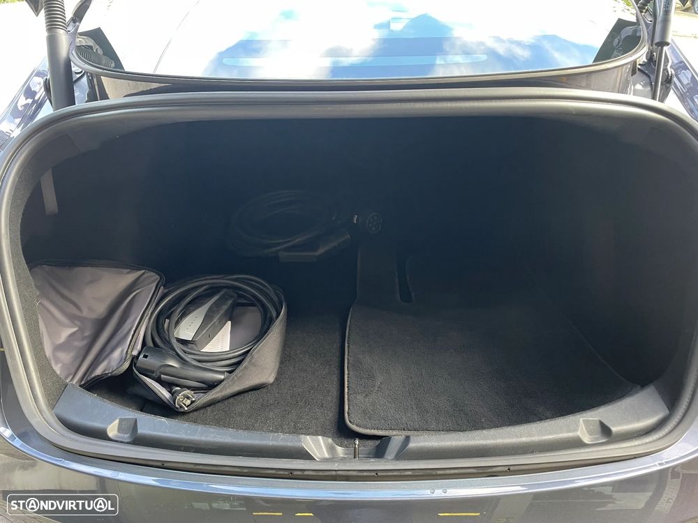 Tesla Model 3 Standard Range Plus RWD - 30