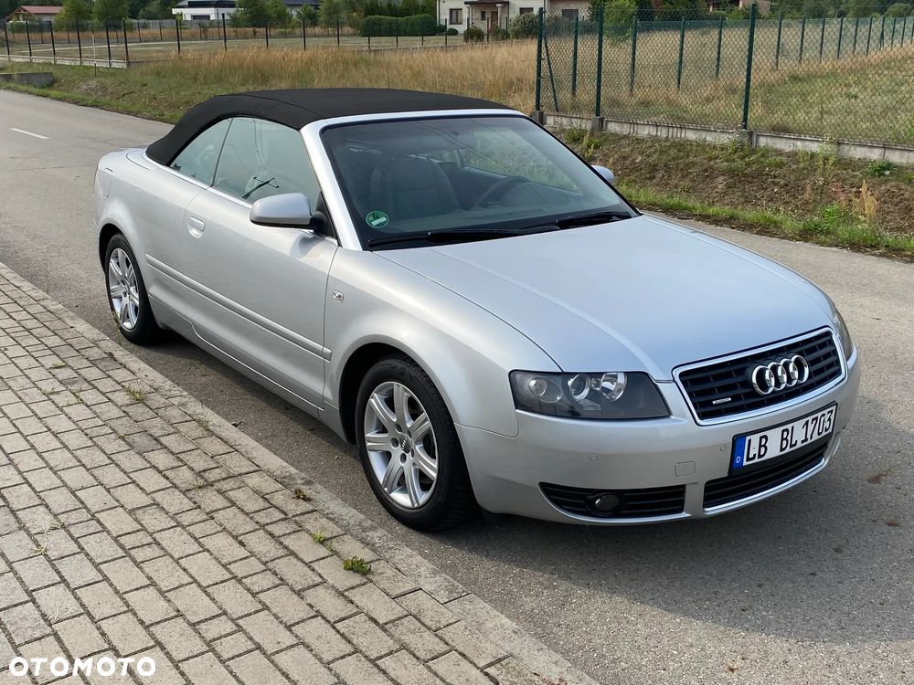Audi A4 Cabrio 1.8 T quattro - 9