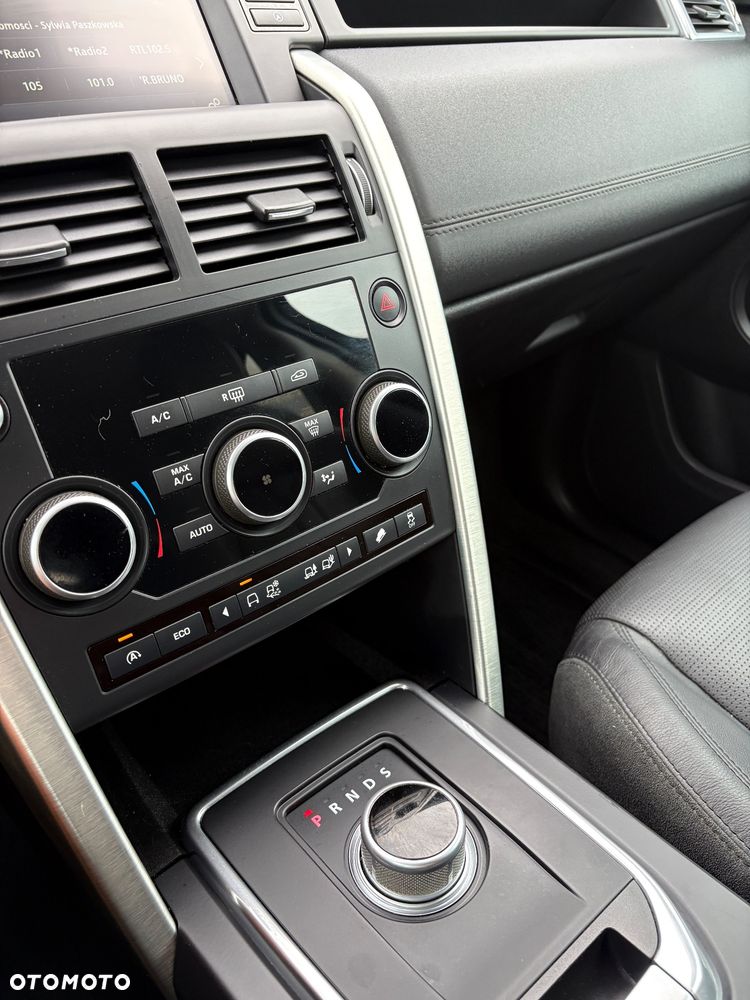 Land Rover Discovery Sport 2.0 TD4 HSE - 29