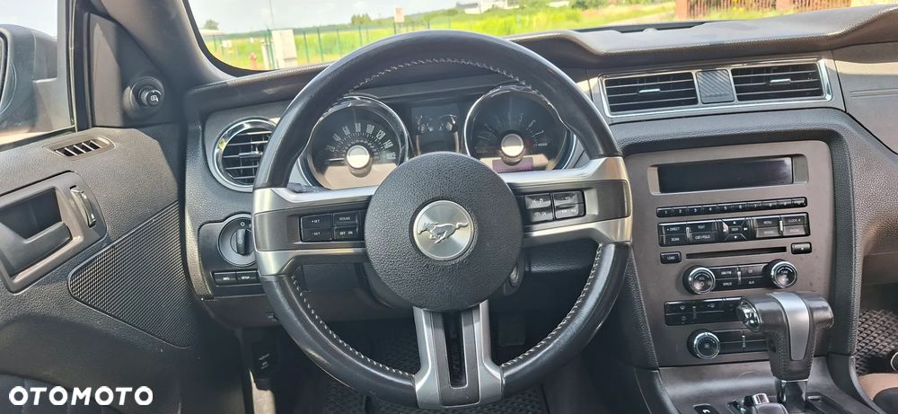 Ford Mustang 3.7 V6 - 13