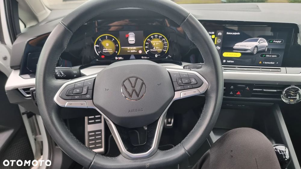 Volkswagen Golf - 16