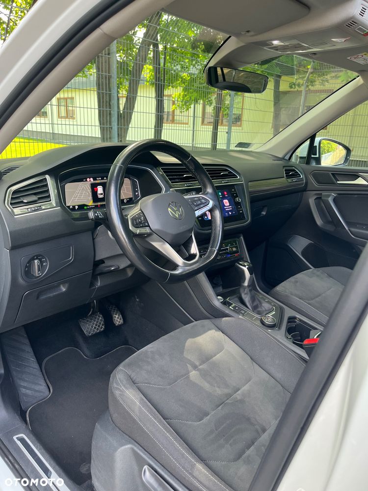 Volkswagen Tiguan Allspace 2.0 TSI 4Mot Elegance DSG - 23