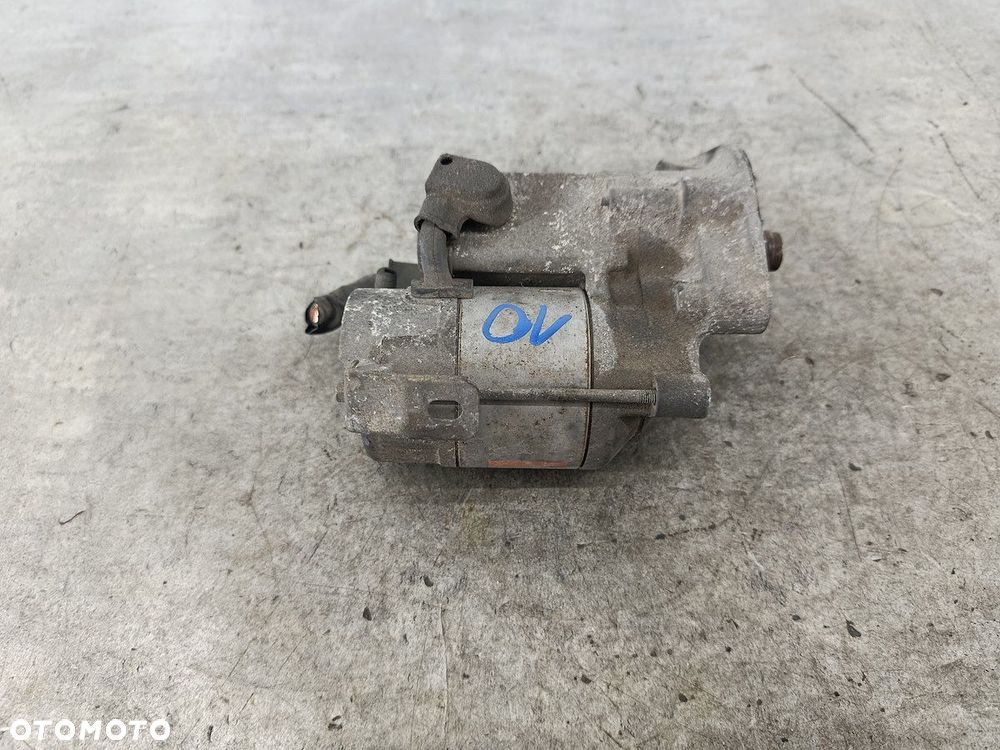 ROZRUSZNIK TOYOTA YARIS I FL 28100-33050 428000-0570  DENSO 1.4 D-4D - 8