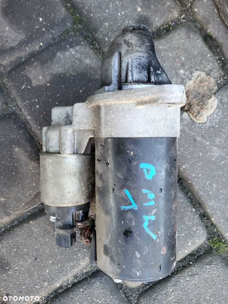 Rozrusznik bmw 1 e87 2010r 2.0benzyna manualna skrzynia