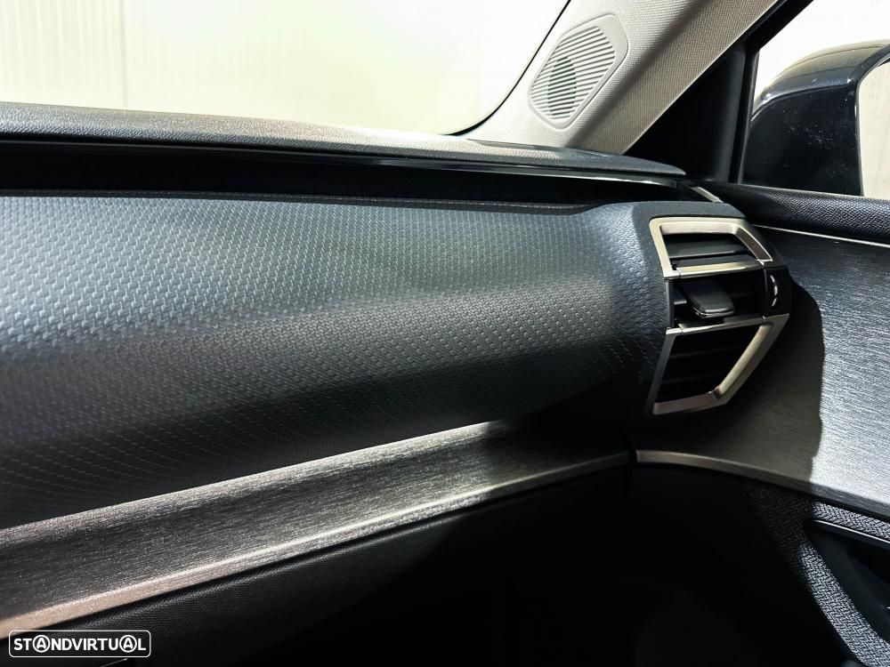Citroën C5 X 1.6 Hybrid Feel Pack e-EAT8 - 30