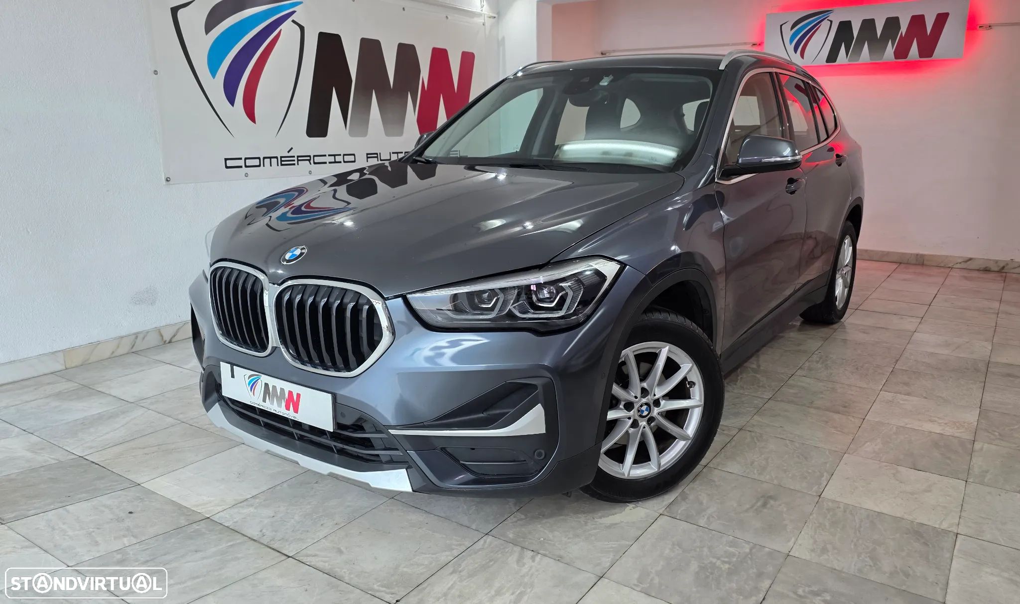 BMW X1 16 d sDrive Auto Line Sport - 1