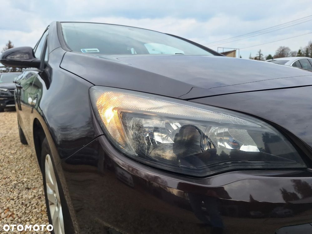 Opel Astra 1.6 Enjoy - 24