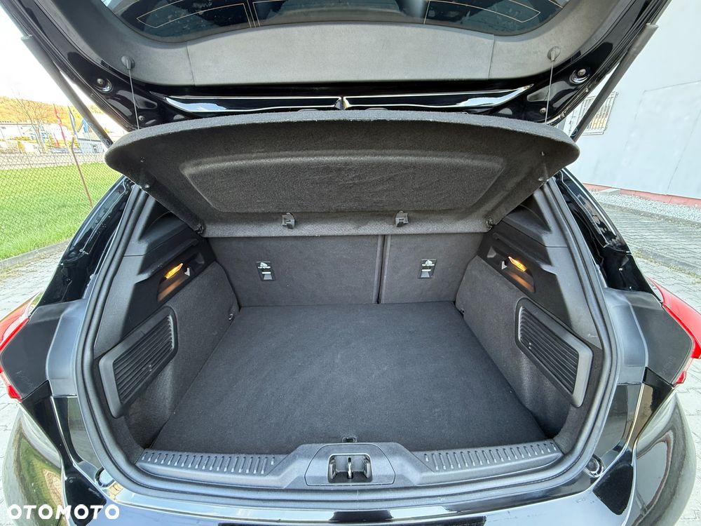 Ford Focus 1.0 EcoBoost ST-Line - 28