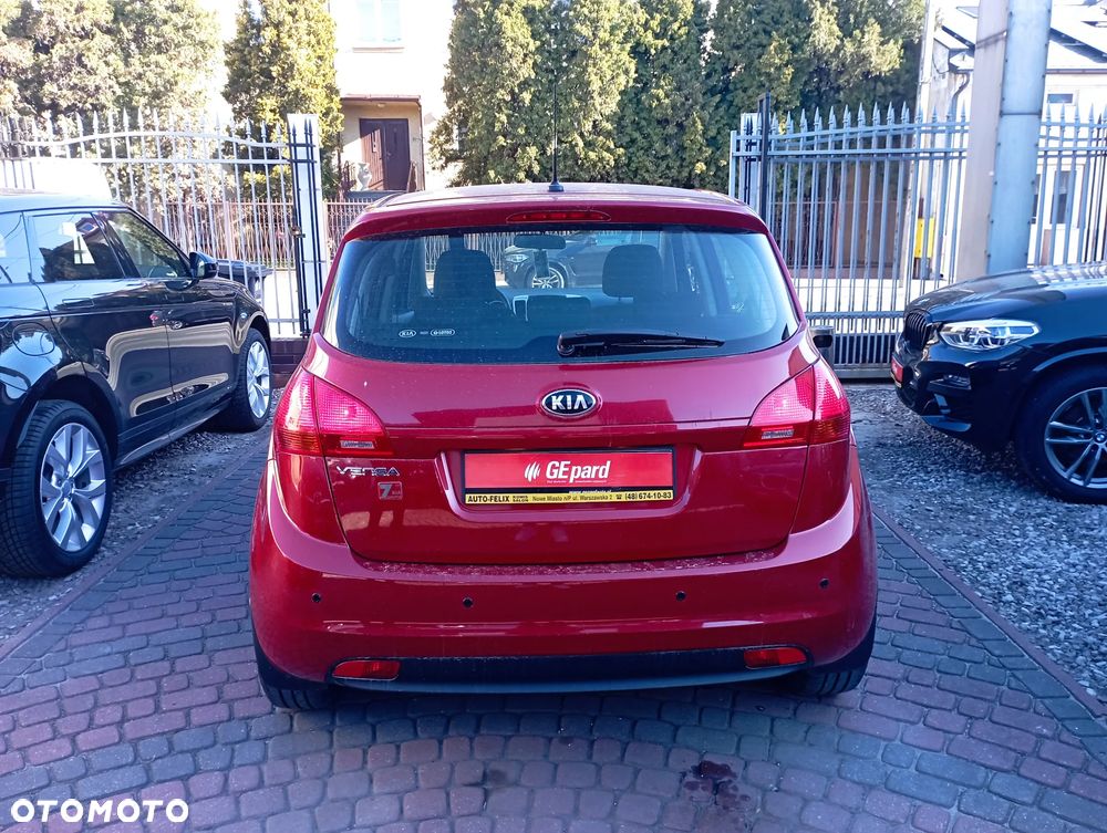 Kia Venga 1.4 M - 5