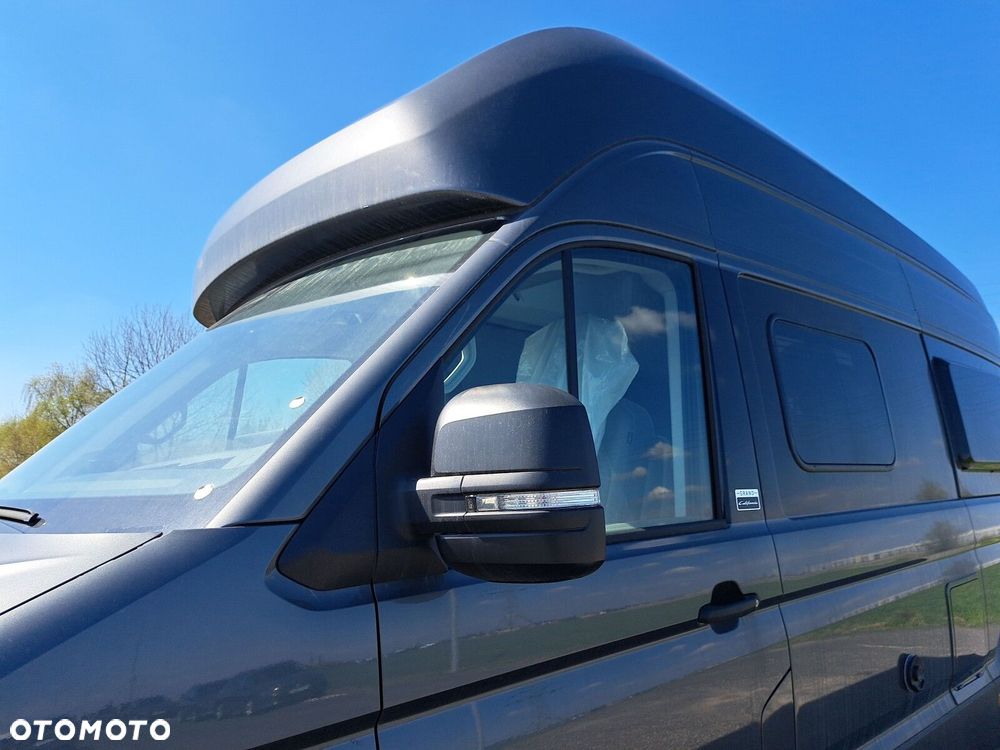 Volkswagen Grand California Grand California 600 DMC 3500kg silnik: 2,0 l TDI EURO VI-e SCR / 163KM/skrzynia biegów: Przedni napęd automatyczna 8-biegowa rozstaw osi: 3640 mm - 19