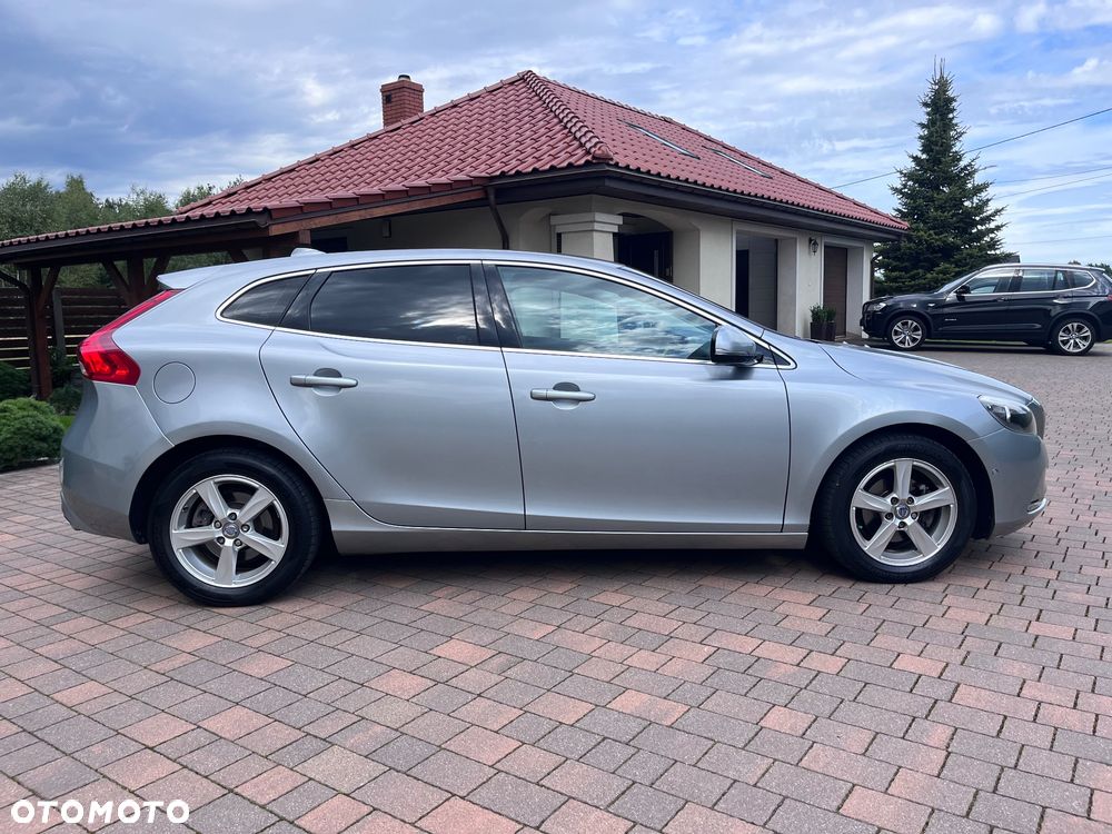Volvo V40 D2 You - 5