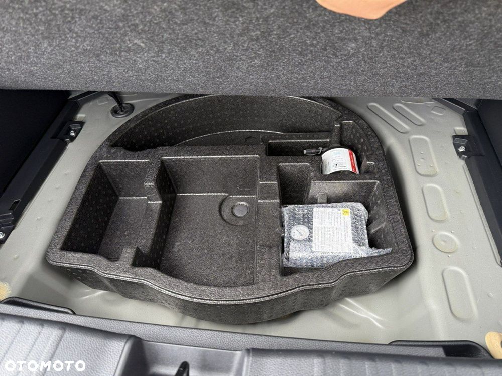 Toyota Yaris Cross - 32