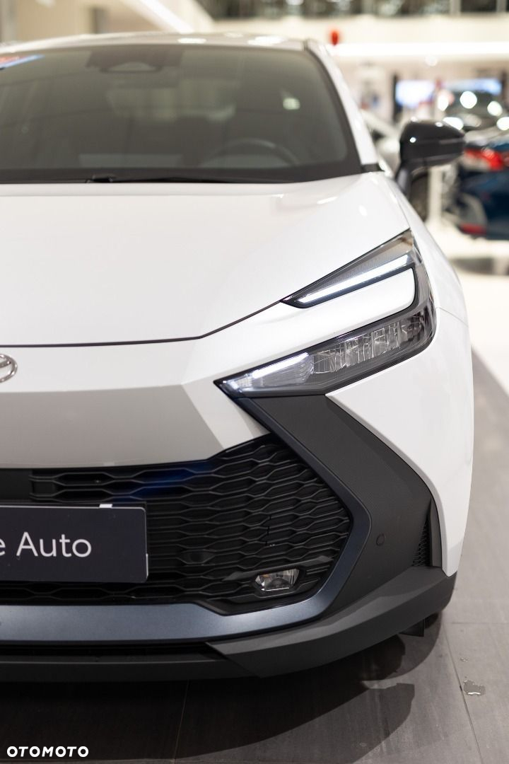 Toyota C-HR - 12