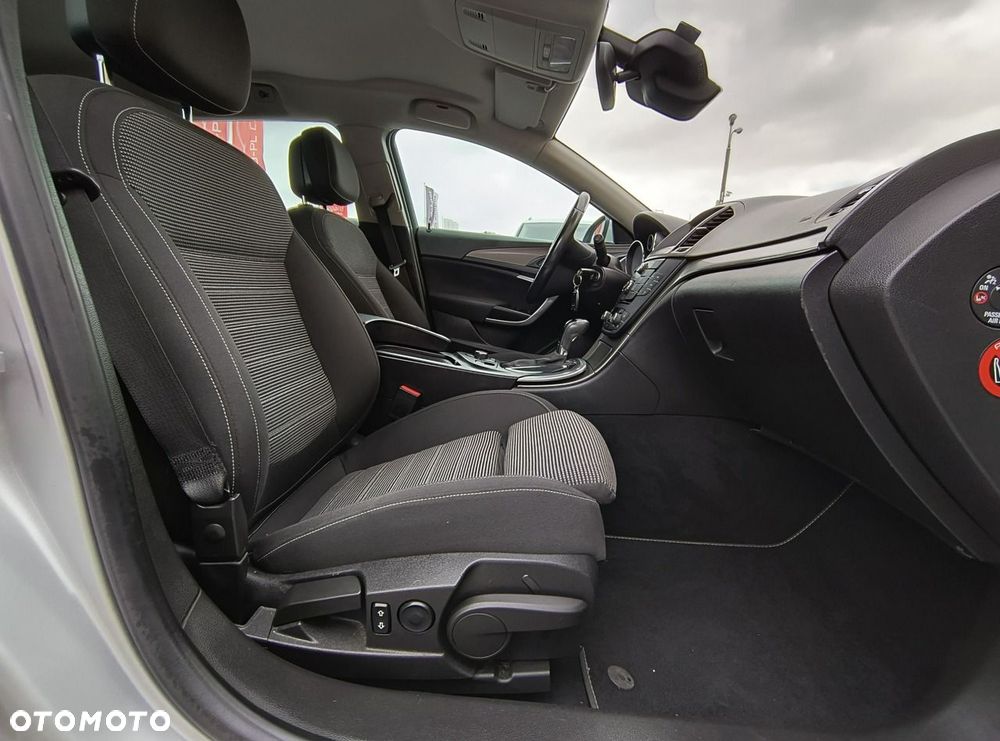 Opel Insignia 2.0 CDTI automatik Active - 23