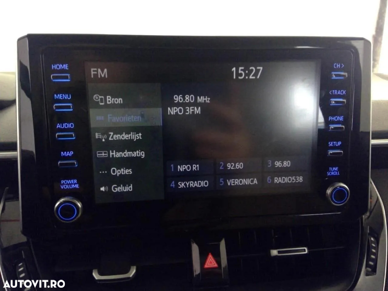 Toyota Corolla 1.8 HSD TS Exclusive - 12