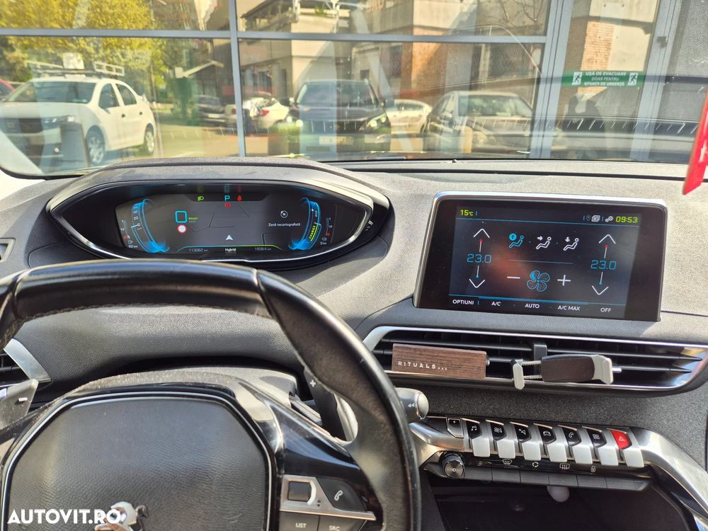 Peugeot 3008 225 e-EAT8 Allure - 5