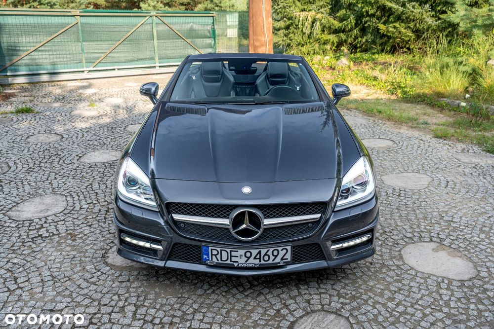Mercedes-Benz SLK 200 (BlueEFFICIENCY) 7G-TRONIC - 6