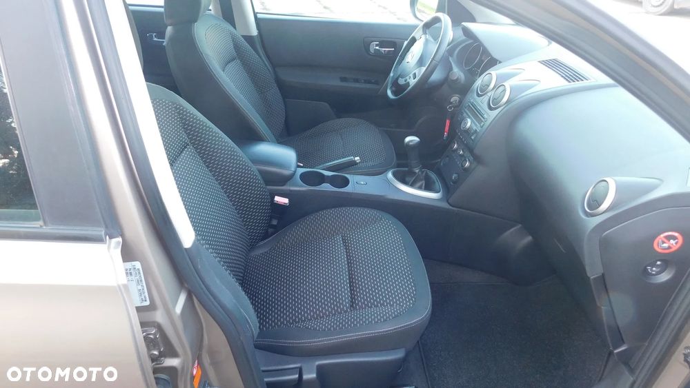 Nissan Qashqai 1.6 I-Way - 21