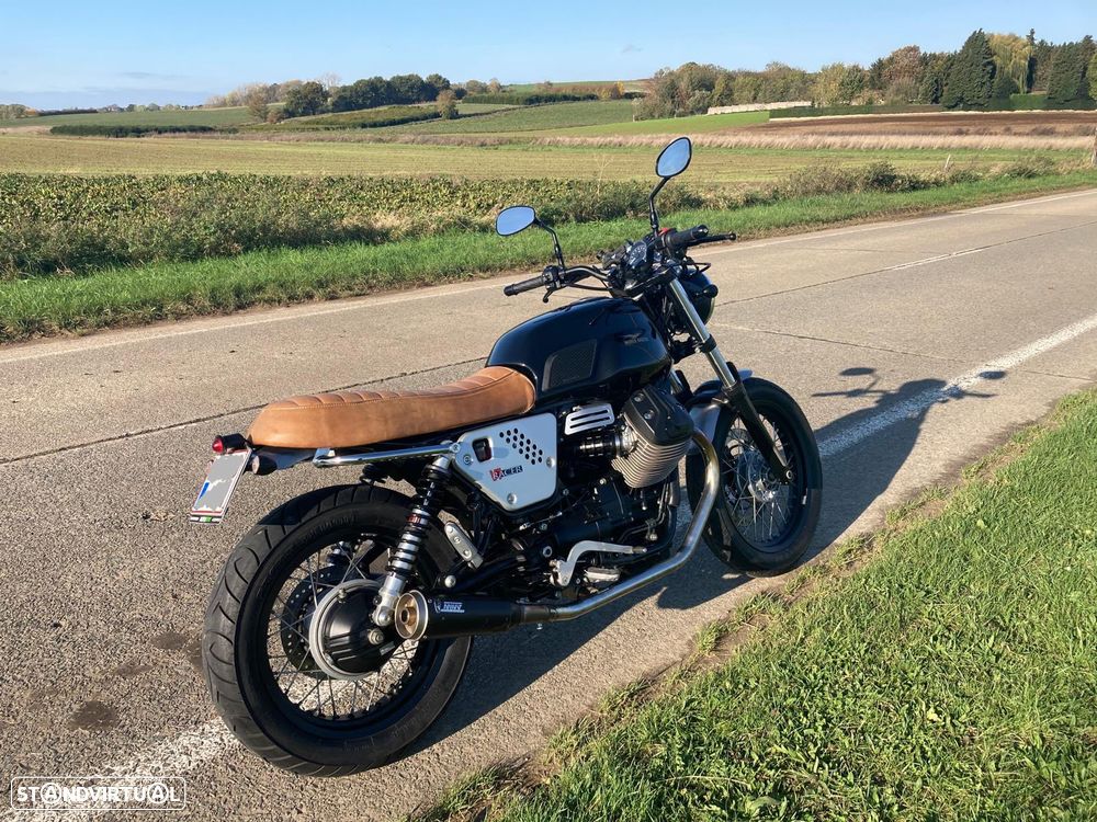 Moto Guzzi V7 Special II - 10