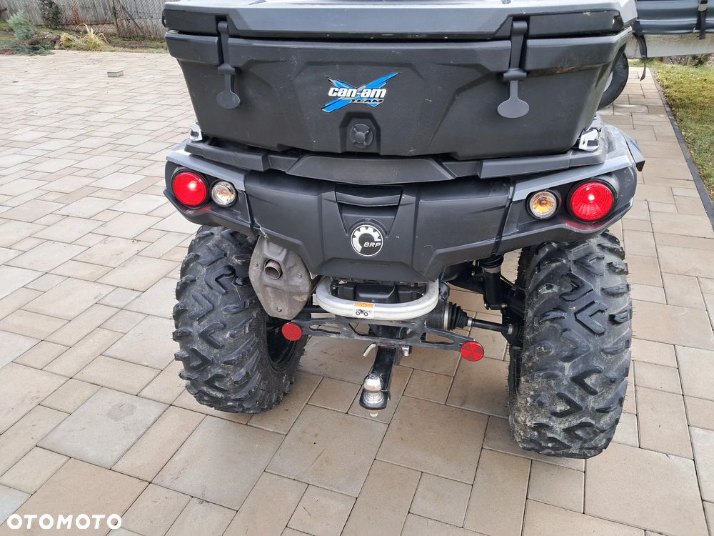 Can-Am Outlander Max - 3
