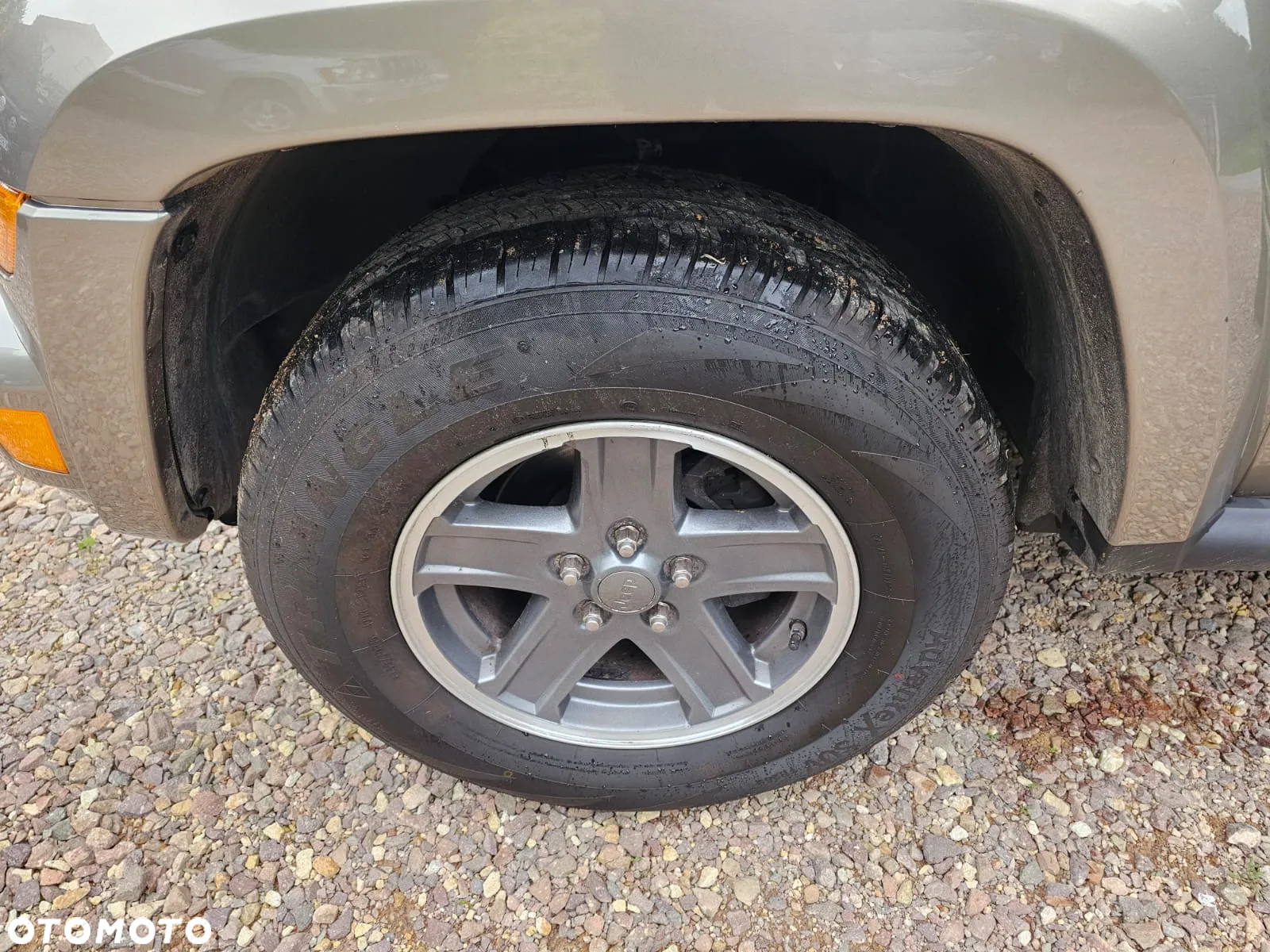 Jeep Cherokee 2.8 CRD Sport - 19