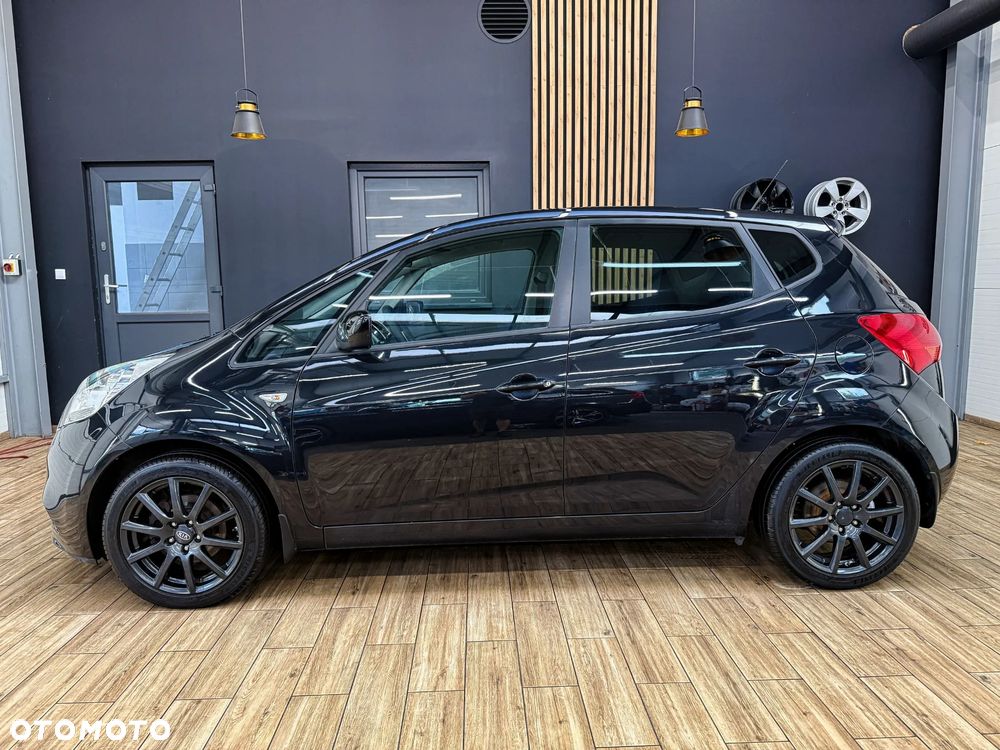 Kia Venga 1.6 CVVT Automatik UEFA EURO 2016 - 11