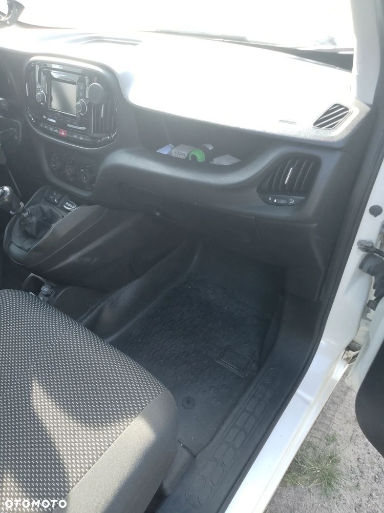 Fiat Doblo - 21