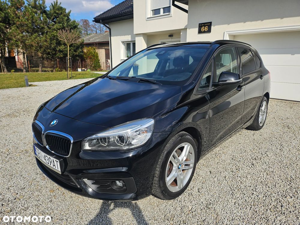 BMW Seria 2 216d Sport Line - 2