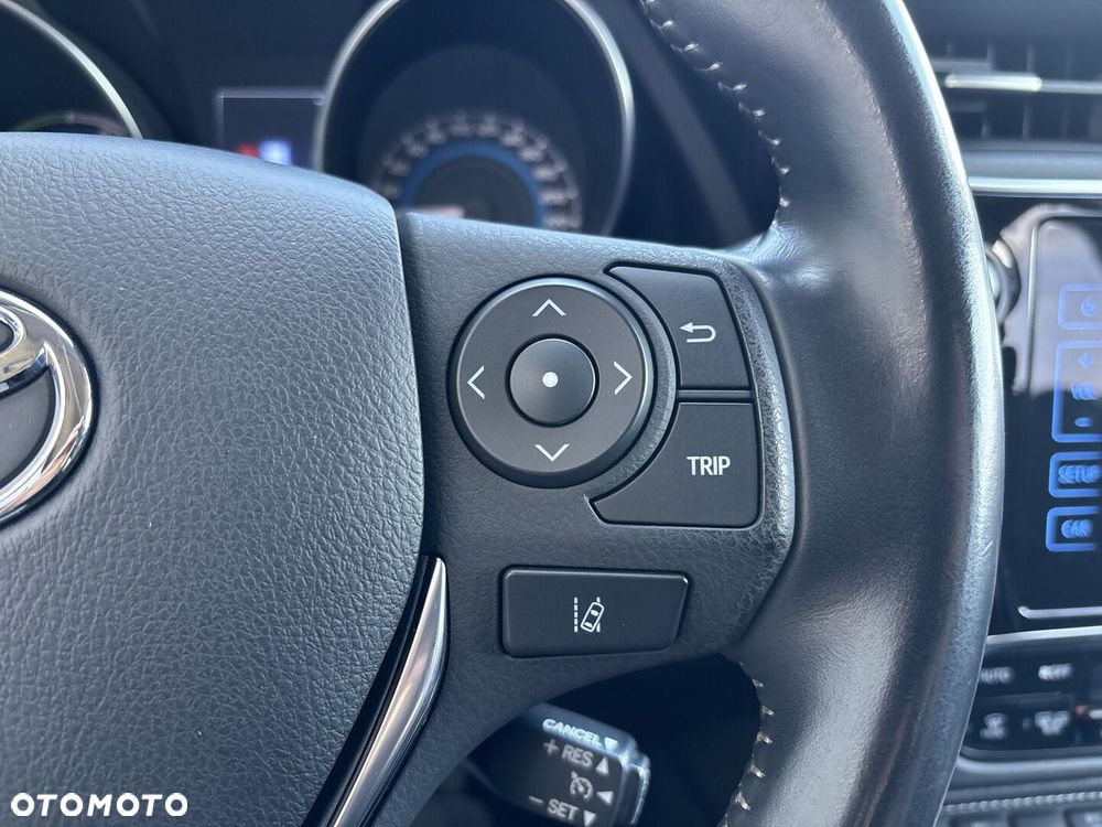 Toyota Auris Hybrid 135 Premium - 22