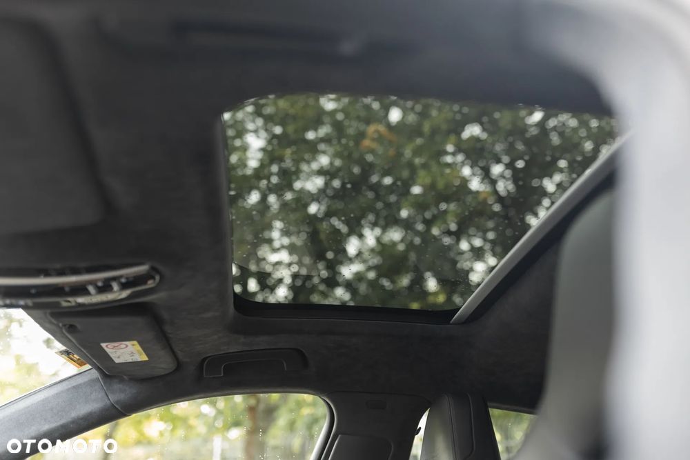 Porsche Panamera Turbo - 21