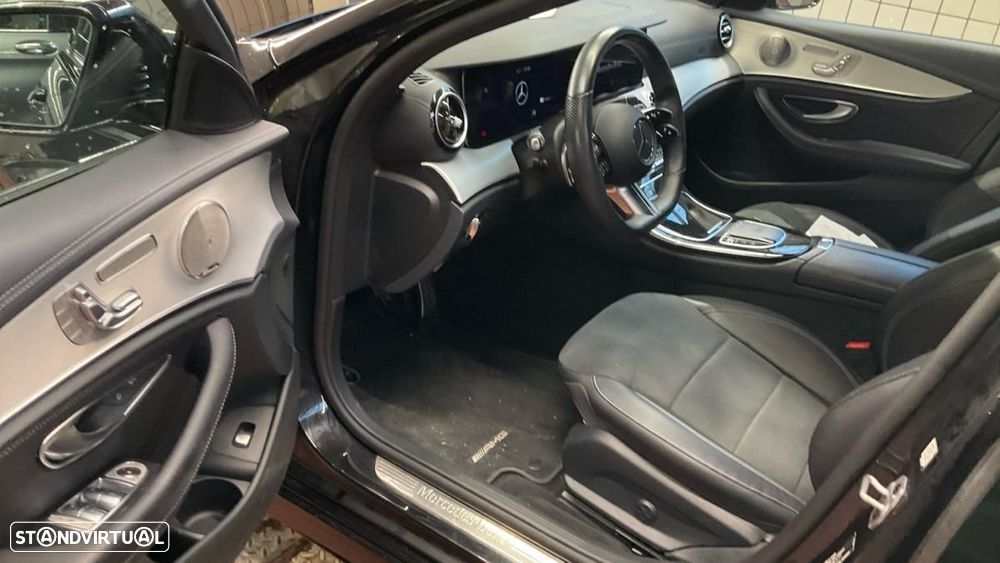 Mercedes-Benz E 300 de AMG Line - 6