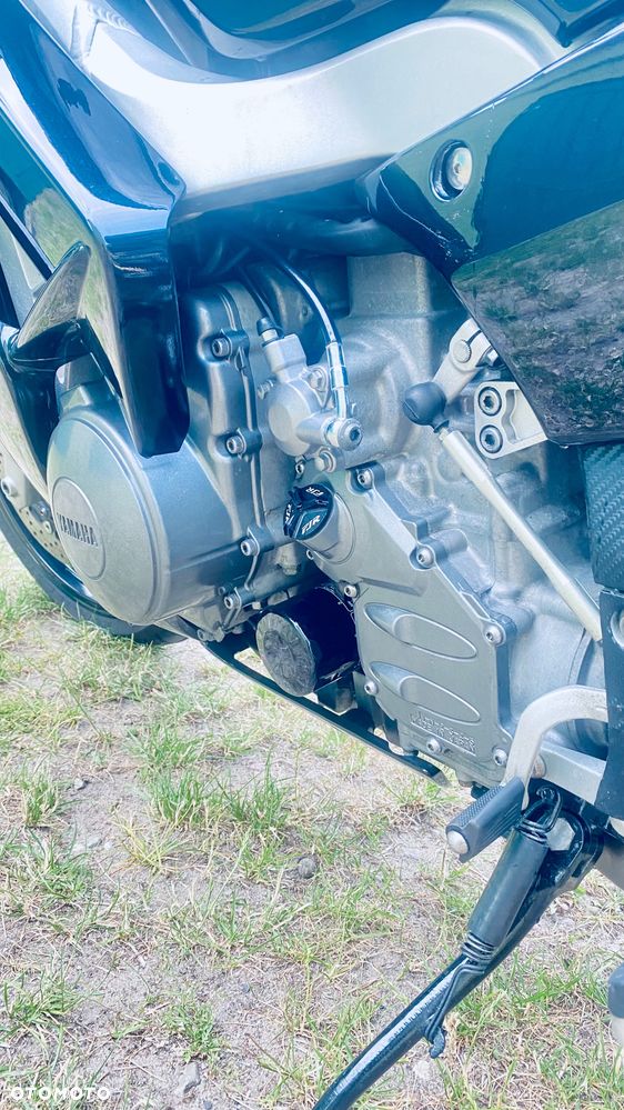 Yamaha FJR - 9