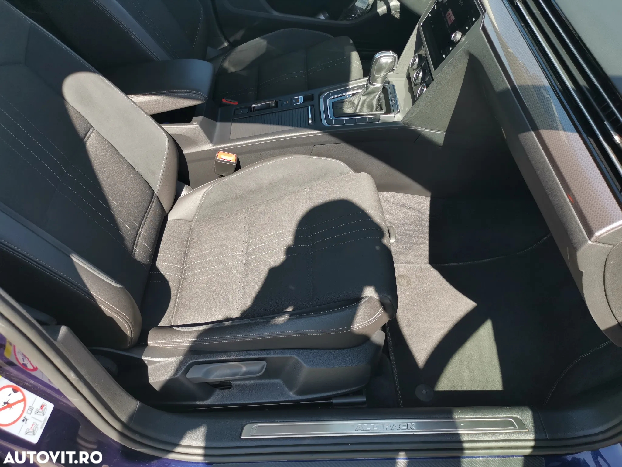 Volkswagen Passat Alltrack 2.0 TDI DSG 4Motion - 9