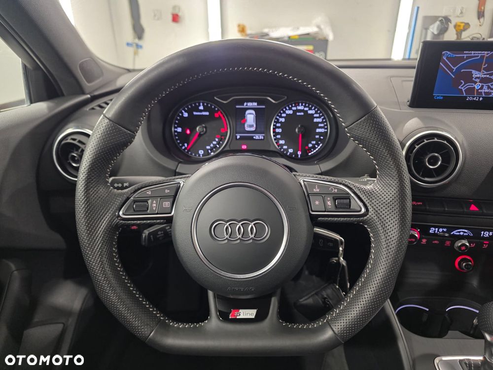 Audi A3 Sportback 2.0 TDI S tronic S line Sportpaket - 35