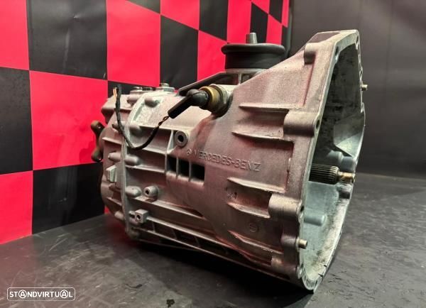 Caixa Velocidades  Mercedes-Benz Sprinter 3-T Camião De Plataforma/Cha - 3