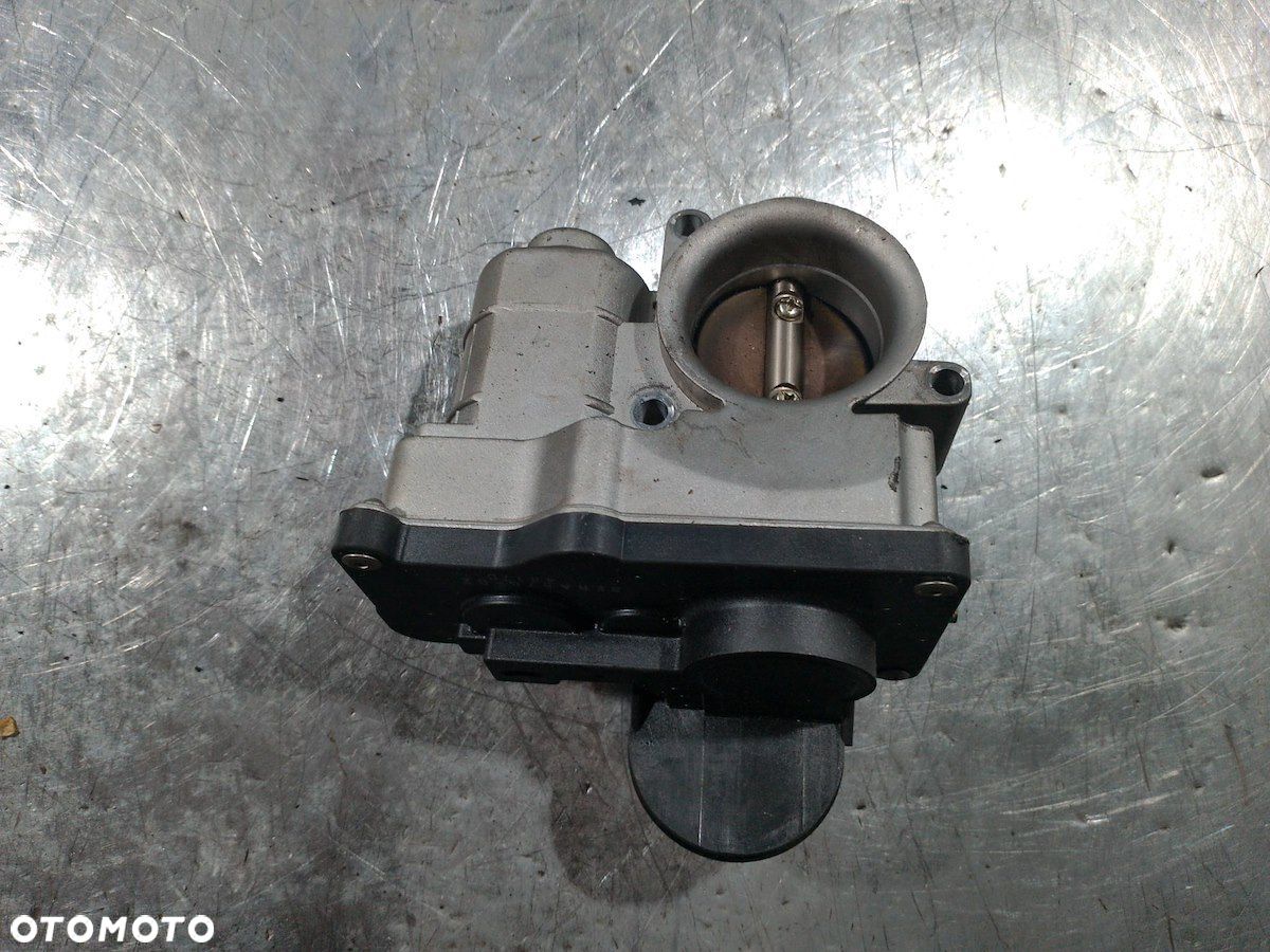 PRZEPUSTNICA NISSAN MICRA K12 ( 02-10 ) SERA576-02 1.2 B - 1