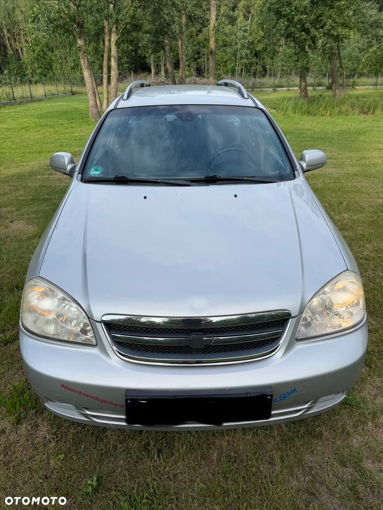 Chevrolet Nubira - 2