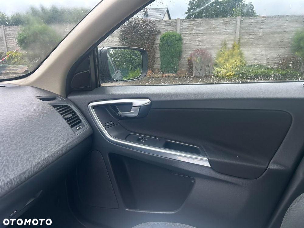 Volvo XC 60 D3 Edition Pro - 13