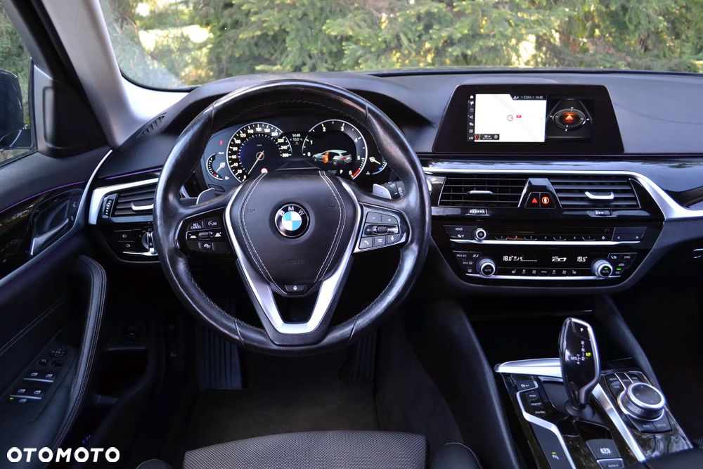 BMW Seria 5 - 23